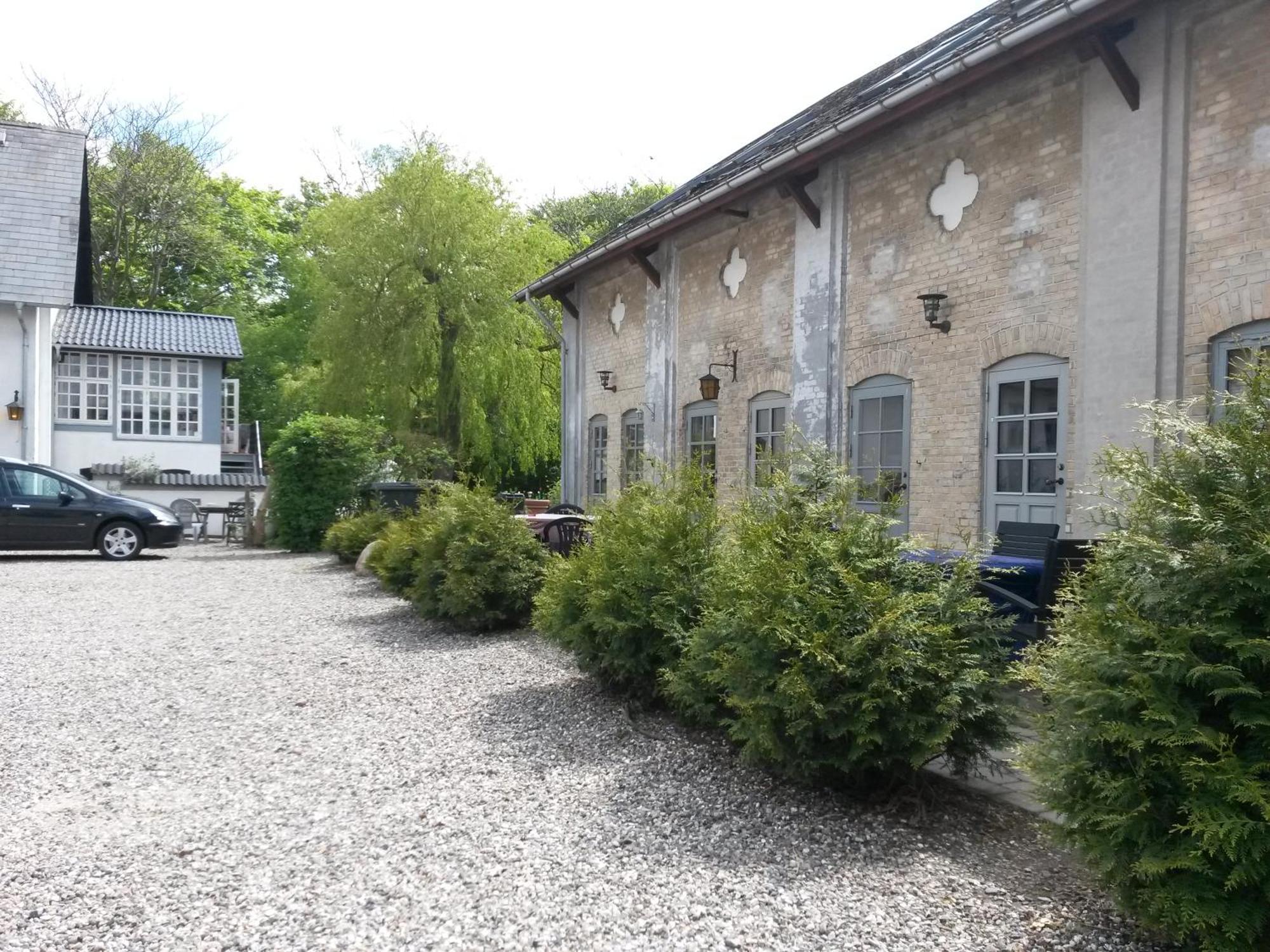 Skelstrupgaard Apartments Maribo Extérieur photo